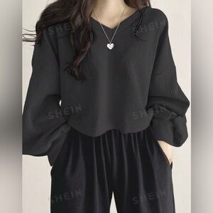 Solid Drop Shoulder Ribbed Knit Tee (Black)